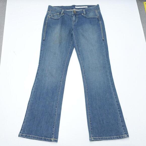 Dkny Jeans Women's 28 Blue Denim 5-Pockets Low-Rise Zip Fly Classic Flared Leg - Picture 1 of 8